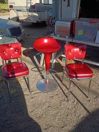 2) kitchen chairs 1)bar stool