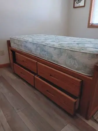 Solid oak bedroom set