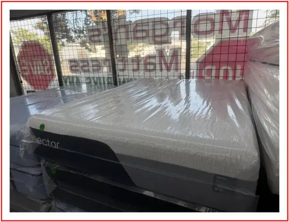 QUEEN SIZE NECTAR PREMIER MEMORY FOAM MATTRESS & BOX SPRING BED SET