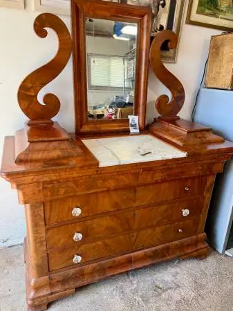 Late 19th Century American Empire Flame Mahogany Chest or Drawers