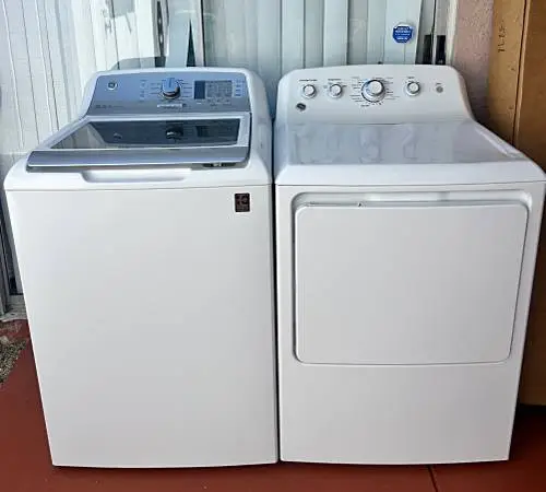 GE washer and gas dryer