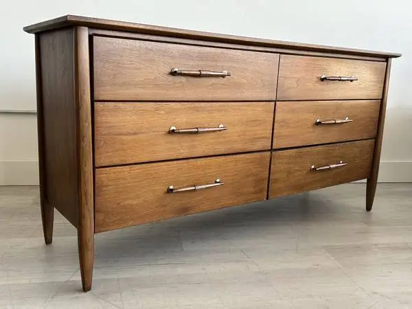 Mid Century Dresser by Henredon 6 Drawer Lowboy Chest of Drawers
