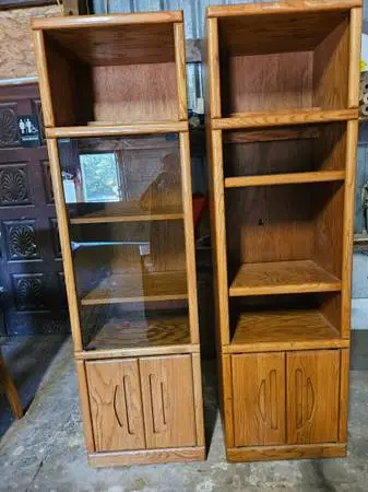 Nice solid oak Bookcase