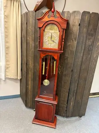 ♦♦ Vintage Grandfather Clock ♦♦