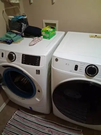 GE WASHER/DRYER SET