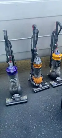 DYSON EXCELLENT VACUUM SUPER CLEAN