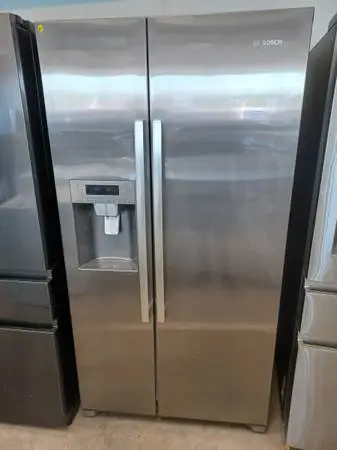 BOSH  side by side refrigerator stainless steel