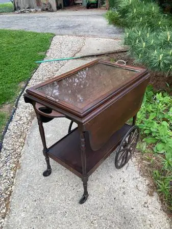 Rolling Table w/ Glass Tray