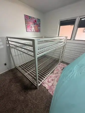 Full bunk bed
