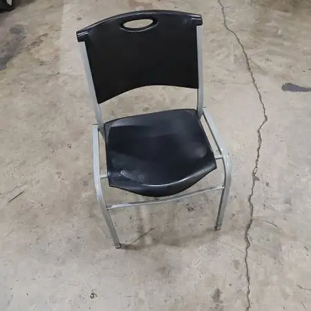 Pre-Owned Black Break Room Chairs- 11 Available