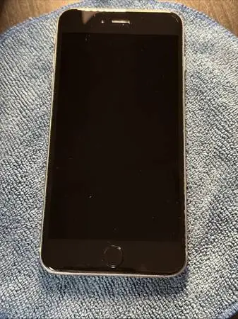 Apple iPhone 6S Plus 128GB - Unlocked - Silver