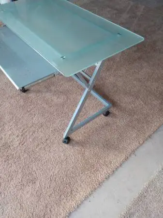 Computer desk