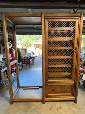 *****Wine Cabinet in Solid  Wood Furniture****