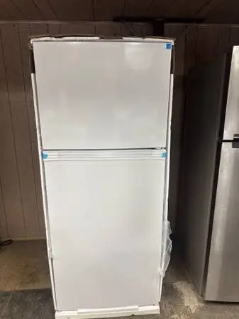 Cruz s appliances always asales 18 cu ft refrigerator 2 year warranty