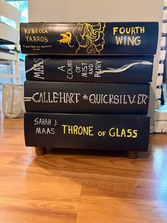 —-BOOK STACK END TABLE——
