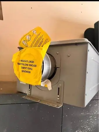 Tankless gas water heater