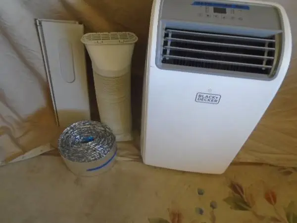 Black & Decker  12K BTU Portable Air Conditioner