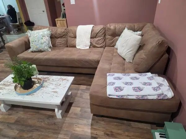 Cough for sale ( SOFA PARA VENTA)