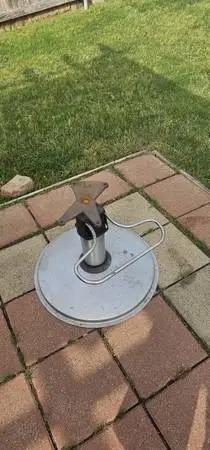 Barber chair base