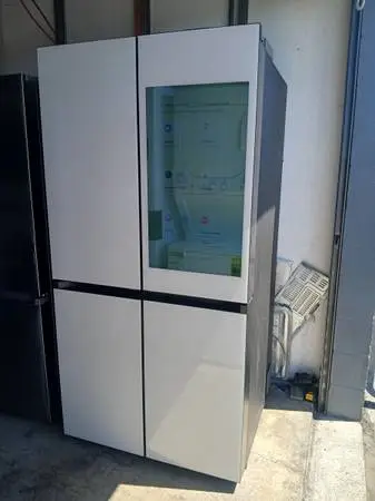 New samsung refrigerator