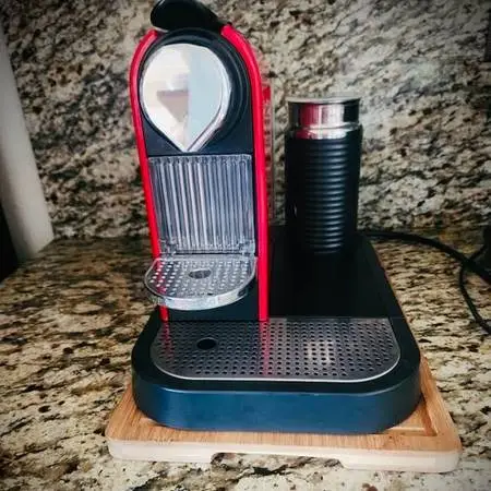 Cherry Red Nespresso Citiz w/Milk Frother