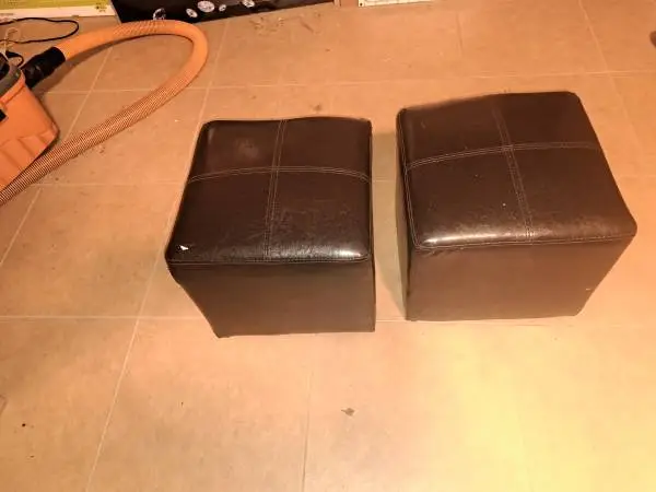 Seating cubes (2)