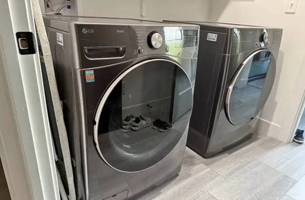 LG Washer & Dryer