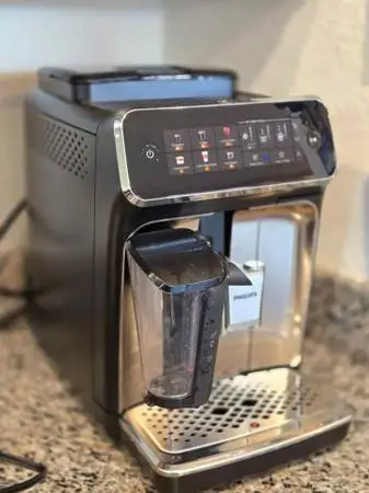 Philips 3300 Series LatteGo Fully Automatic Espresso Machine