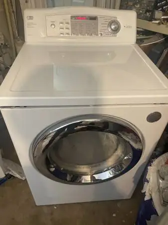 LG Electronics - 7.3 Cu. Ft. 9-Cycle Gas Dryer - White