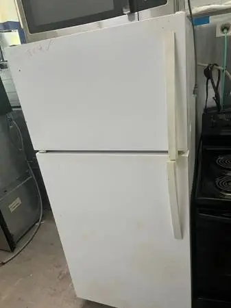 White top and bottom refrigerator.