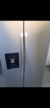 GARAGE REFRIGERATOR CAN DELIVER