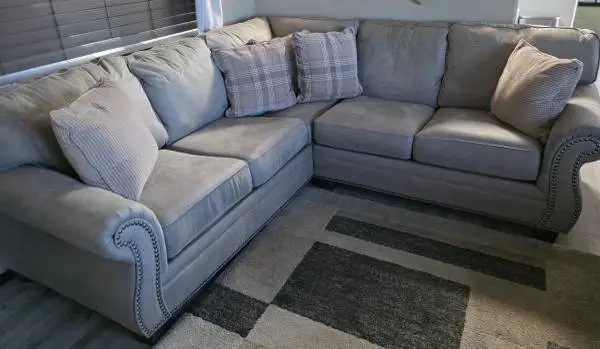 Ashely Sectional