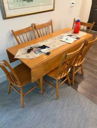 ✨✨Dining Table with 6 Chairs✨✨