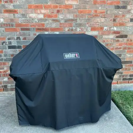 MOVING SALE: Genesis Webber Grill used 30 times