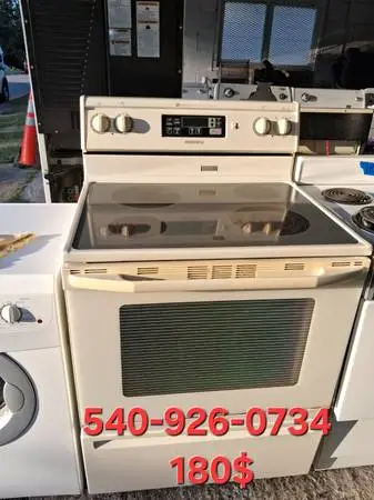 electric stove in excellent condition Pick up & Delivery available