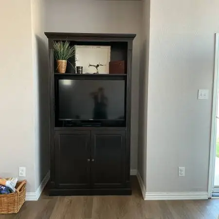 MOVING SALE: TV Cabinet Sony TV Samsung DVD