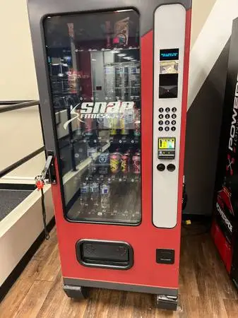 Wittern 3521 combo vending Machine