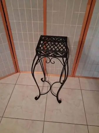 Wrought Iron Scroll Plant Stand with Square Top.