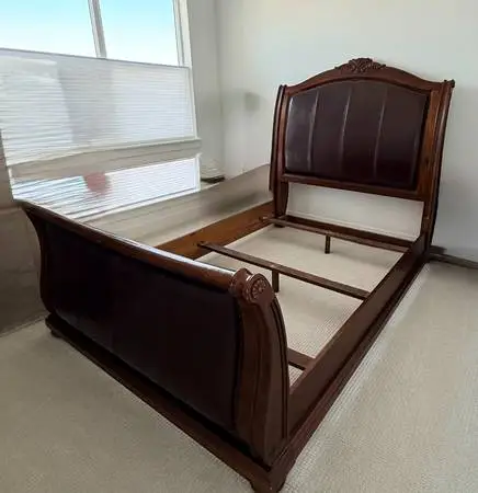 Solid wood queen sized bedroom set
