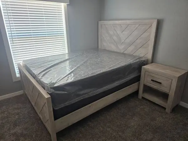 Twin Mattress 99 Full 159 Queen Bed 179 King 229 California King 229
