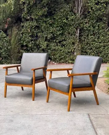 Pair of 2 Mid Century Modern Inspired Arm Lounge Chairs | Steel Gray