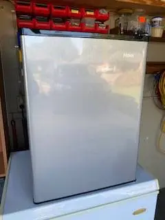 Hier dorm refrigerator
