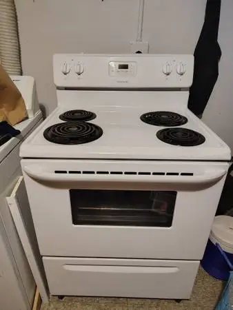 Electric stove