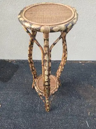 TALL PLANT STAND, LAMP TABLE, or DISPLAY TABLE