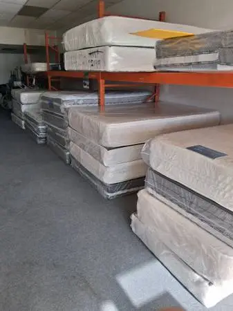 Mattress Outlet Up To 70% Off Retail