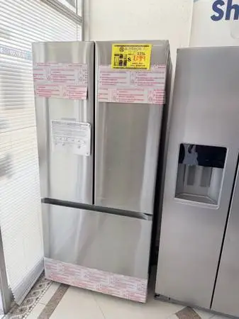 33IN WIDE FRENCH DOOR STAINLESS STEEL FRIDGE