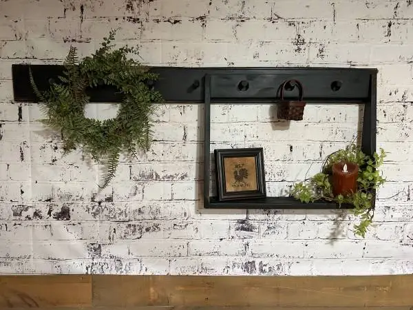 Adjustable Primitive shelving