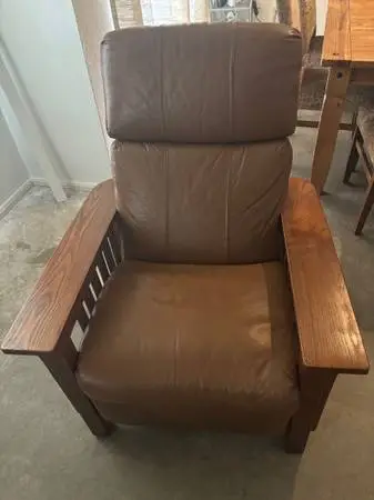 Recliner chair