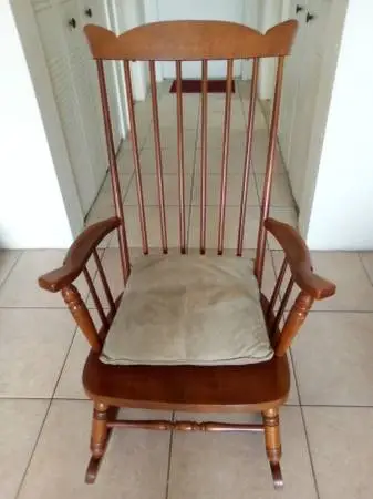 Wooden Rocking Chair