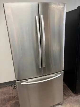32 5/8 Wide Samsung Stainless Steel French Door Refrig